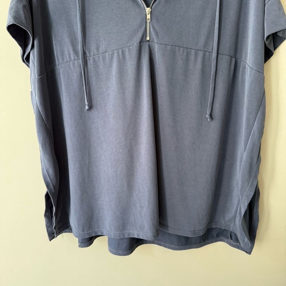Green Envelope Blue Zippered Relaxed Tee Hoodie Side Slits Size M - Picture 11 of 11